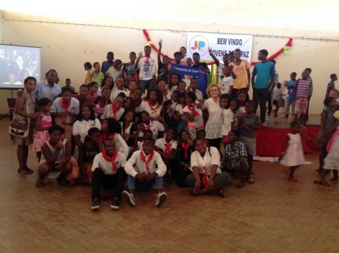 Grande Festa in Africa! Nascono i Giovani per la Pace di Matola in Mozambico!